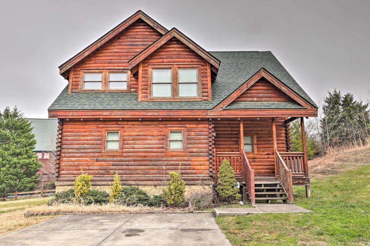 Pigeon Forge Cabin With Games, 1 Mi To Parkway! Екстериор снимка